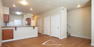 427 1st Ave N, 102 Gallery 21