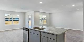 IMMACULATE 3 BEDROOM READY TO MOVE IN Gallery 8