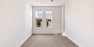 Gorgeous 4 Story Townhome Available in the Highly Desired 17 West Community! Gallery 26