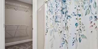 274 Broadberry Avenue Gallery 26