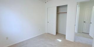 4 bed/3bath in desirable Paseo Del Rio Community Gallery 29