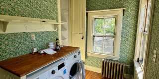 984 Chestnut Gallery 4