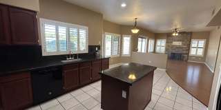 4334 E Anderson Dr Gallery 11