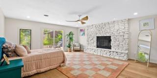 2737 Clermont Place Gallery 16