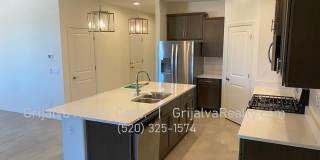 4 Bed, 3 Bath House + Den + Loft in Gladden Farms * MOVE-IN SPECIAL* (Moore Rd/Tangerine Farms) Gallery 6
