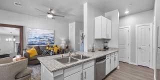 Retreat at Horizon Hill Gallery 30