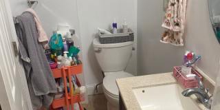 Great 2 bedroom Available 6/1 Gallery 13