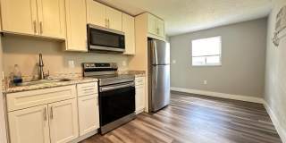 6770 Park Street Gallery 1