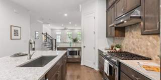 1233 Parkstead Lane Gallery 28