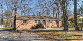 Beautiful Brick Ranch Available For Rent - Pets are welcome!!! Gallery 1