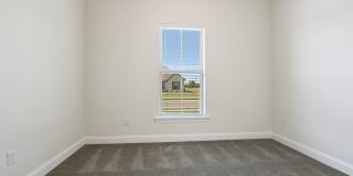 Must see single story 4 bed/3 full bath floor plan in sought after Fairview Gardens! Gallery 1