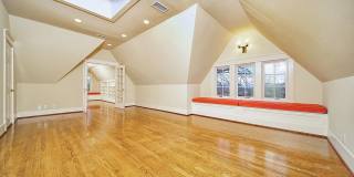 Stunning Tudor-style 4BR/3.5BA home in a prime, unbeatable location! Gallery 35