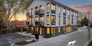 K2 Gallery 1