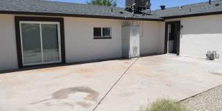 Updated 5 Br 2 Ba Home Near the 51 and Indian School in Central Phoenix Gallery 20