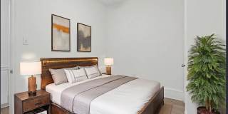 2054 West Glenwood Avenue Gallery 24