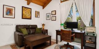 6870 NW 30th Ave Gallery 10