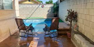 5 Bed 3 Bath House With Amazing Salt Water Pool! Gallery 1