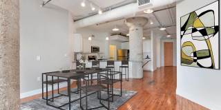 South Side on Lamar Gallery 18