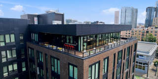 Hollis Gallery 31