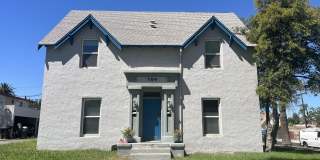 2 bed, 1 bath located in Corona! Gallery 1