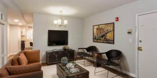 814 WASHINGTON ST Gallery 1