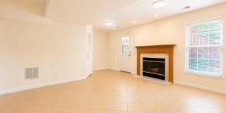 8268 VERMONT Place Gallery 21