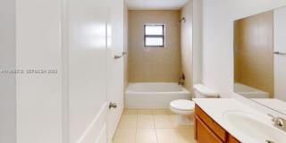 460 NE 194th Ter Gallery 6