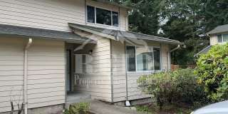 PORT ORCHARD 3BED 1.5 BA CONDO IN RUSTLEWOOD COMMUNITY - INTERIOR RENOVATED Gallery 1