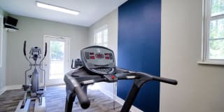 Hampton Creek Apartments Gallery 36