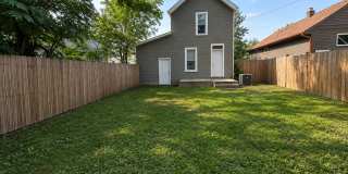 Move-In Ready 2 Bedroom Home with Private Fenced Backyard Gallery 9