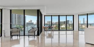 4000 Island Boulevard Gallery 1