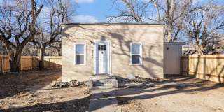 2 Bedroom Single Family Home*Remodeled* Utilities included in rent! Gallery 1