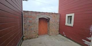 626 O St. [PRM: Andrew] Gallery 12