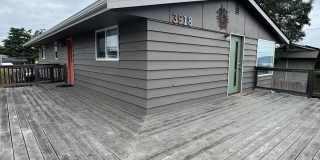3 Bed, 2 Bath, 2 Livingroom's with VIEW Gallery 1