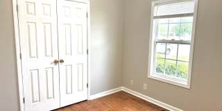 3 bedroom in Oak Grove Gallery 24