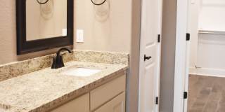 Luxurious  4 Bedroom, 3.5 Bathroom Home In Fayetteville!!  Minutes from the U of A!! Gallery 8