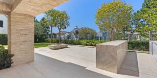 17 Colonial Gallery 23