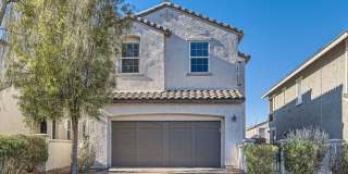 4 Bed 3 Bath Luxury FURNISHED Home for Rent! Gallery 1