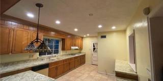 5525 W Waters Drive Gallery 4