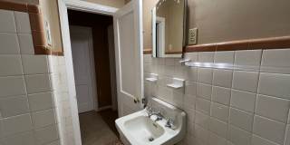 Charming Brick House off Fort Avenue Gallery 15