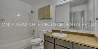220 W Foxbridge Dr Gallery 11