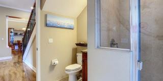 4 Bedroom Single Family Luxury Home in Woodland Lakes Preserve: Fully-Furnished Gallery 17