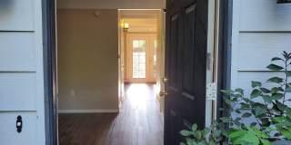 Sunny, newly remodeled 3 bed + office/2.5 bath in Applewood townhomes close to NOBO! Gallery 8