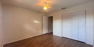 2/1.5 in Concord Condominiums Gallery 11