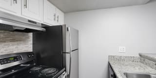 Hadley at Bellmar Gallery 4