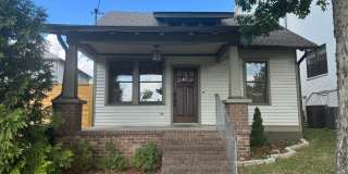 Perfect 4BR Bungalow in the Heart of Nashville Gallery 1
