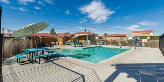 Oro Valley- 3 bedroom/ 3 bathroom home AVAILABLE MID AUGUST! Gallery 35