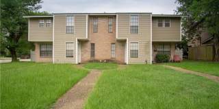 1801 Woodsman Drive Gallery 1