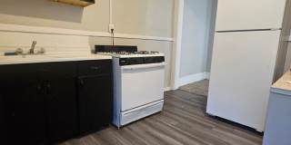 Clifton/Warren Rd 13 Units Gallery 9