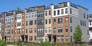 Pet-Friendly Brookhill Commons Townhome-Style Condo Gallery 1